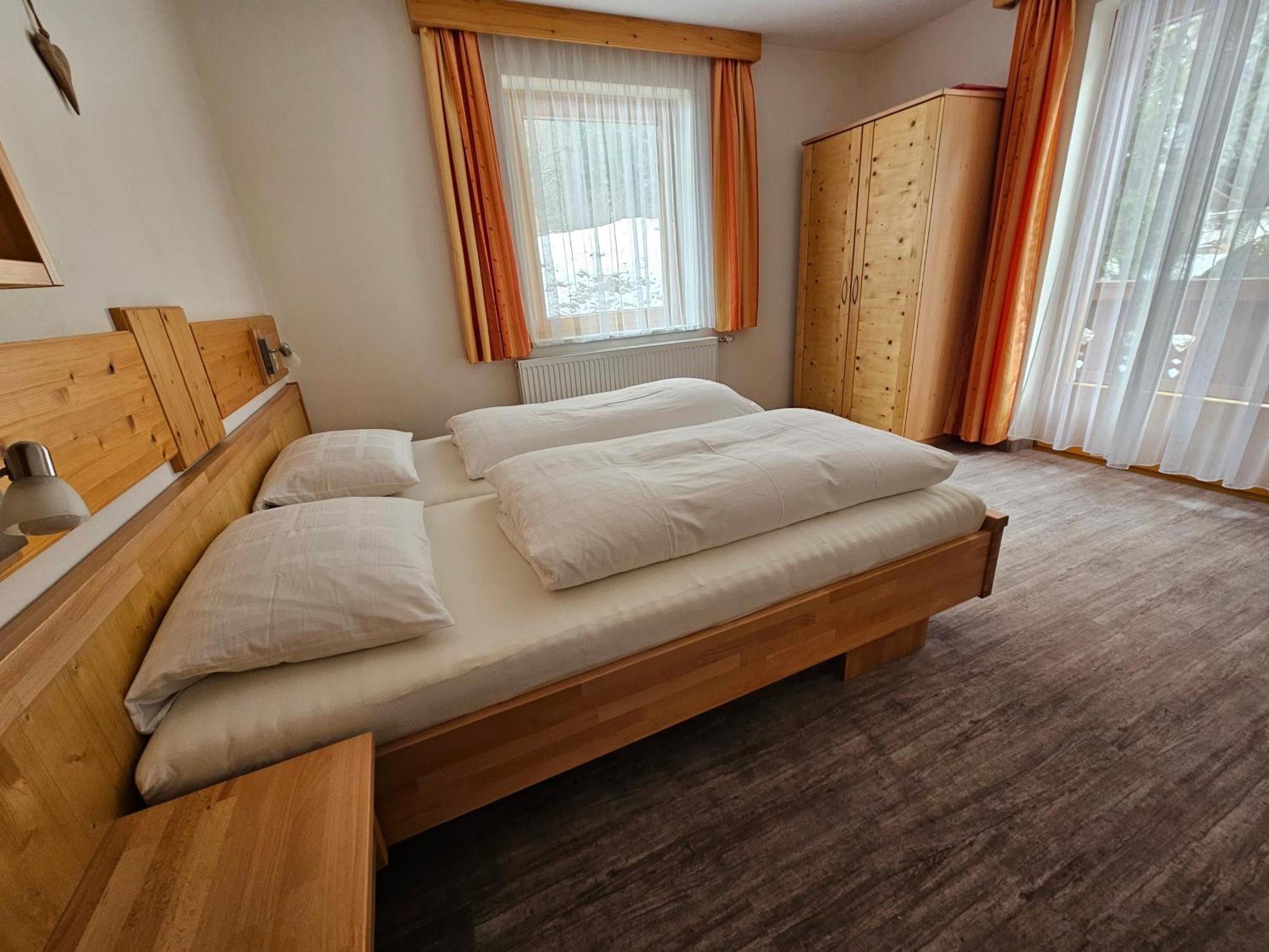 Pension Appartement Ambrosi ไฮลิเกนบลูท ภายนอก รูปภาพ
